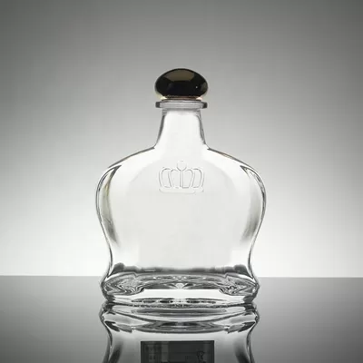 Logo printed glass bottles for vodka and whisky, with screw caps and grenade shapes, personalized custom wine bottles