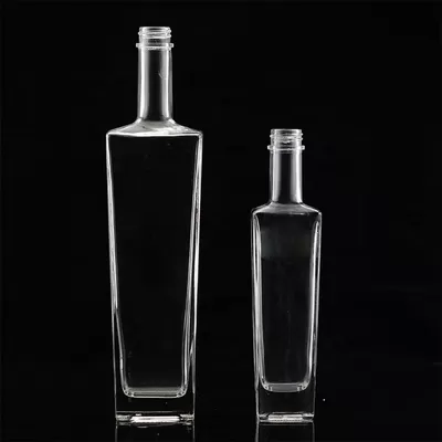 Transparent or custom glass bottles 250ml, 500ml, 700ml square glass wine bottles