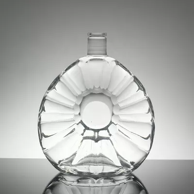 Logo printed glass bottles for vodka and whisky, with screw caps and grenade shapes, personalized custom wine bottles